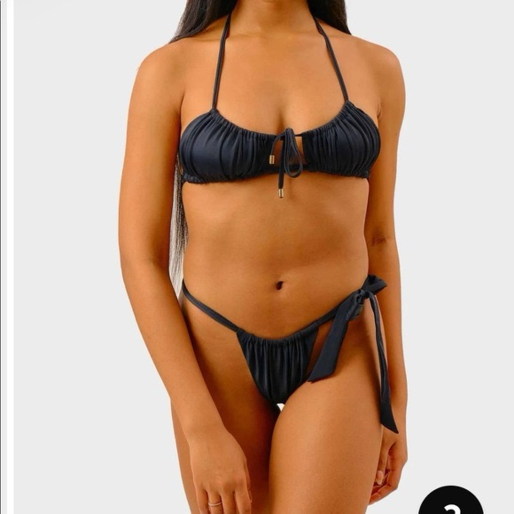 Blackbough Bikini